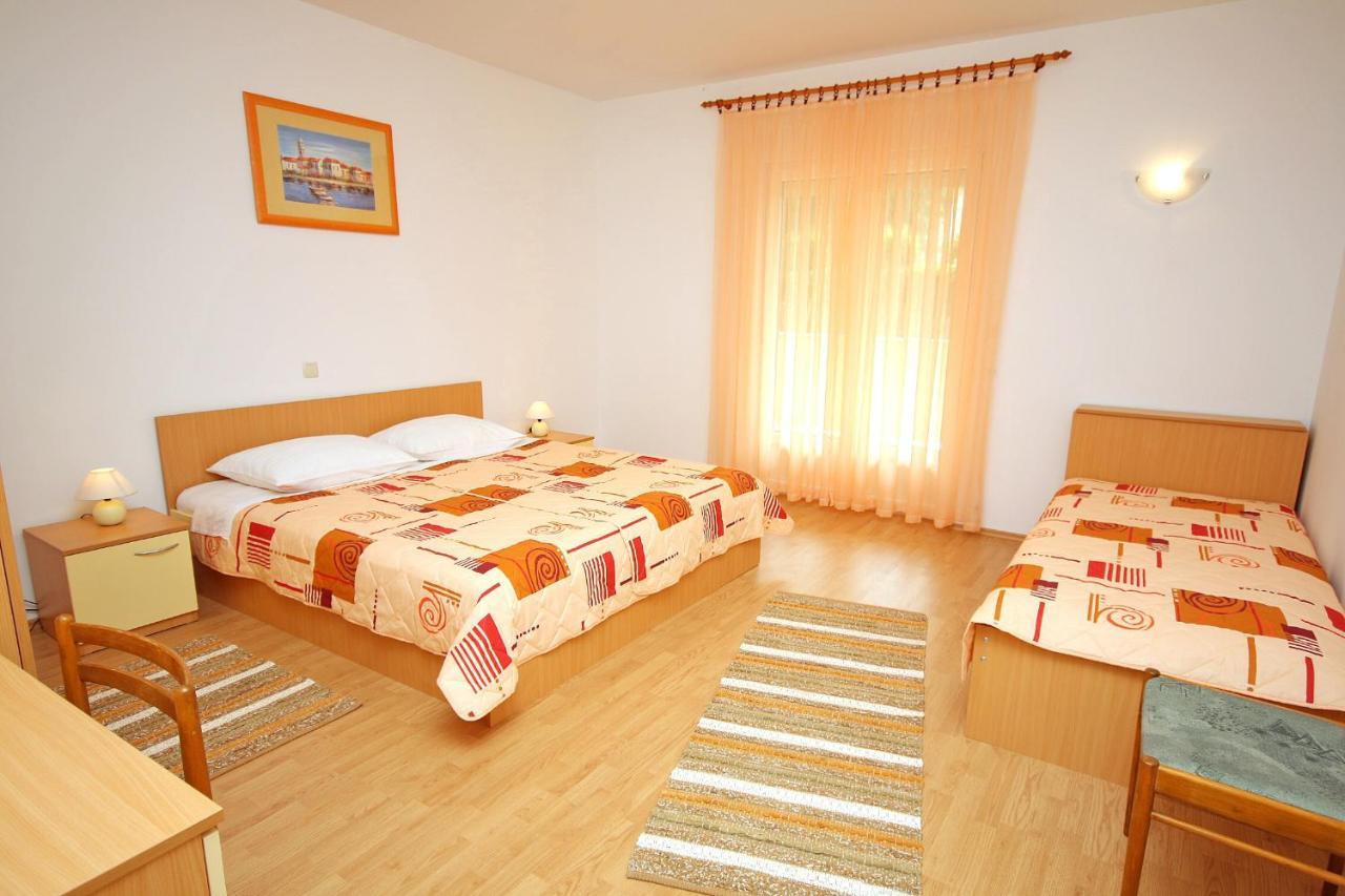 Apartments With A Parking Space Palit, Rab - 5028 ภายนอก รูปภาพ